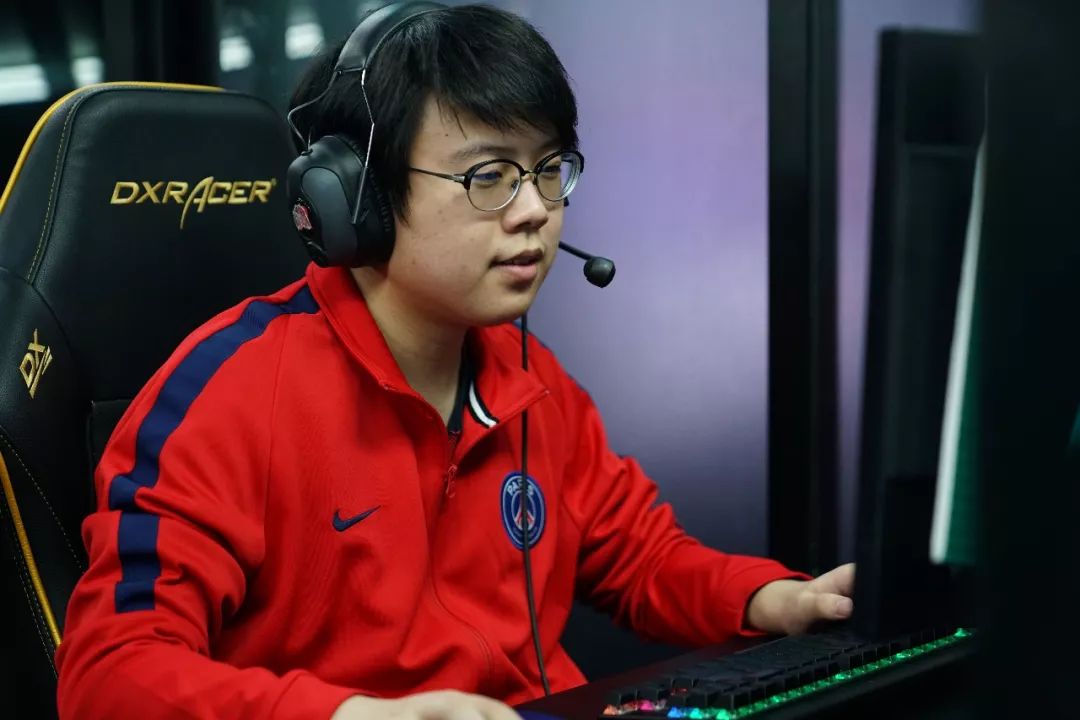 给拜仁慕尼